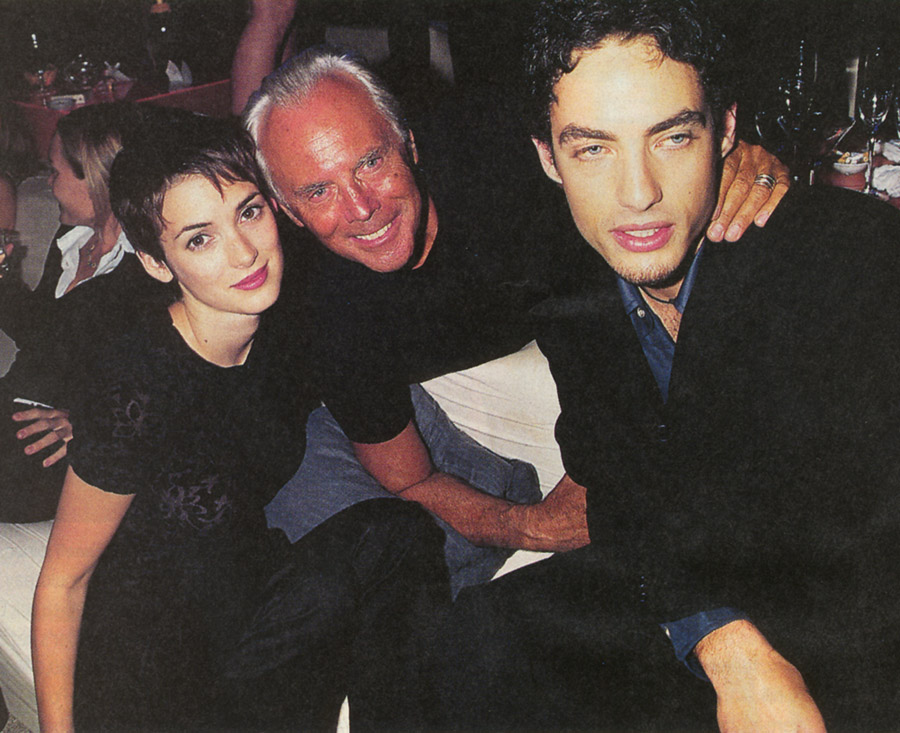BabeStop - World's Largest Babe Site - winona_ryder004.jpg