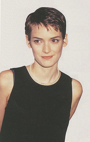 BabeStop - World's Largest Babe Site - winona_ryder016.jpg