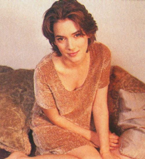 BabeStop - World's Largest Babe Site - winona_ryder019.jpg