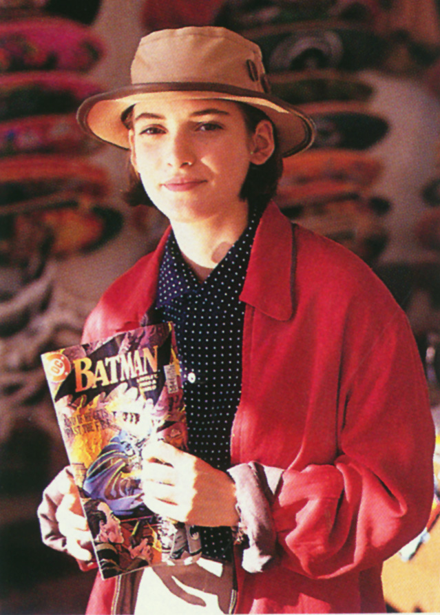 BabeStop - World's Largest Babe Site - winona_ryder026.jpg