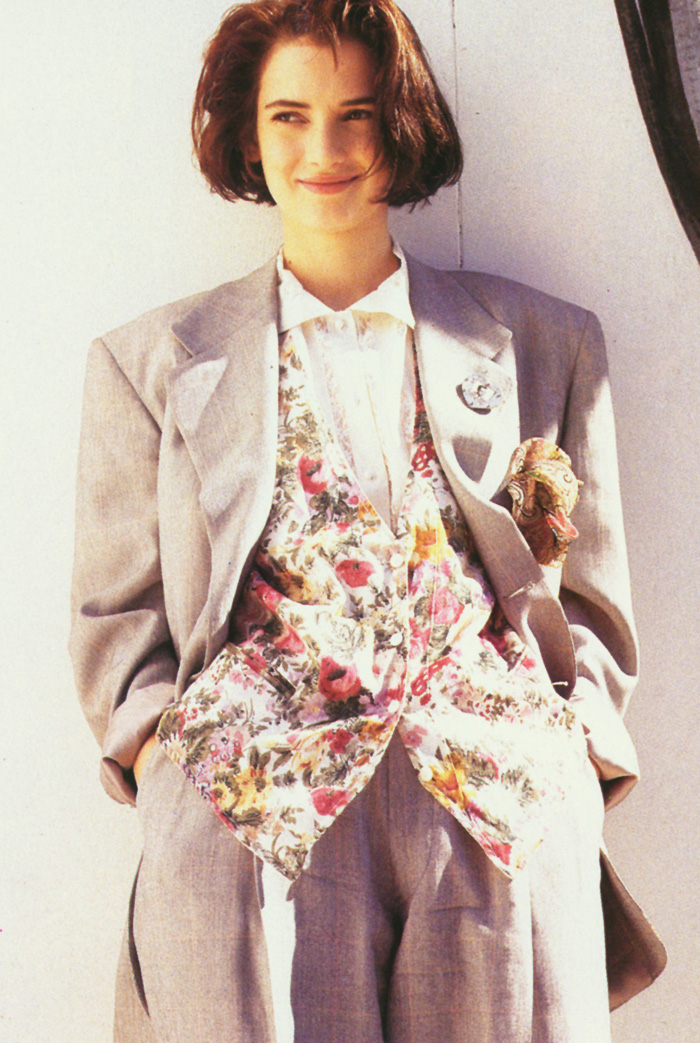 BabeStop - World's Largest Babe Site - winona_ryder027.jpg