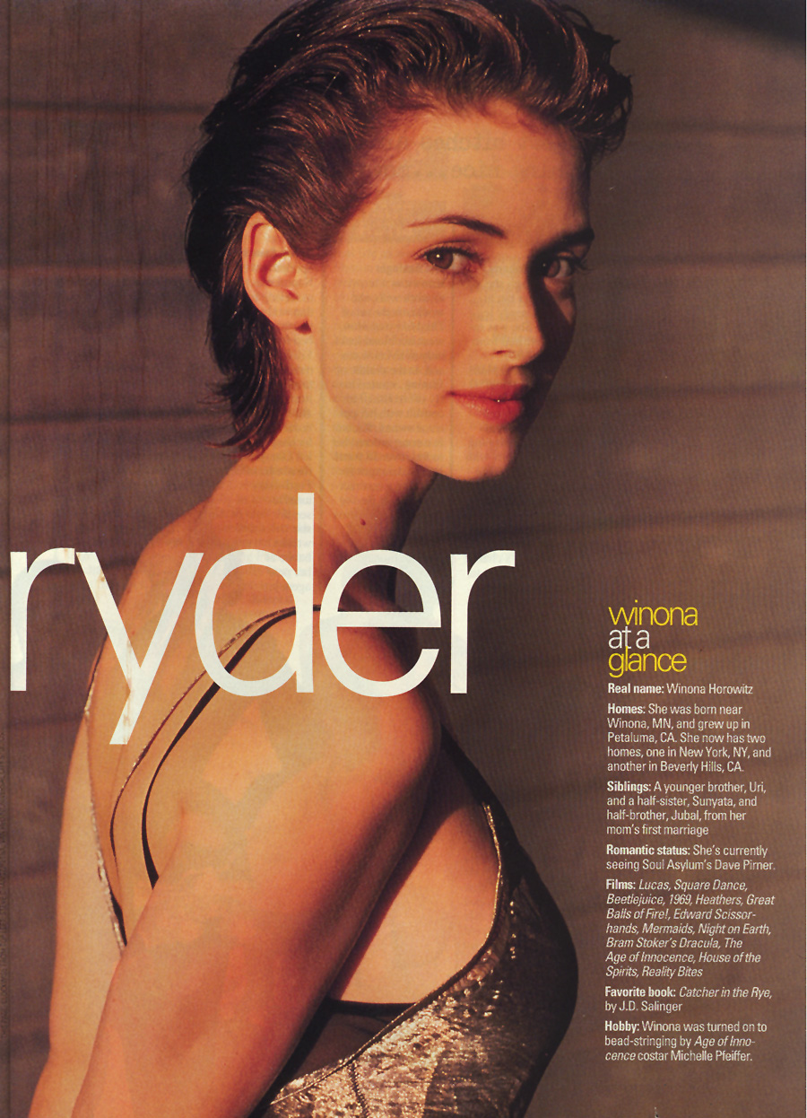 BabeStop - World's Largest Babe Site - winona_ryder036.jpg