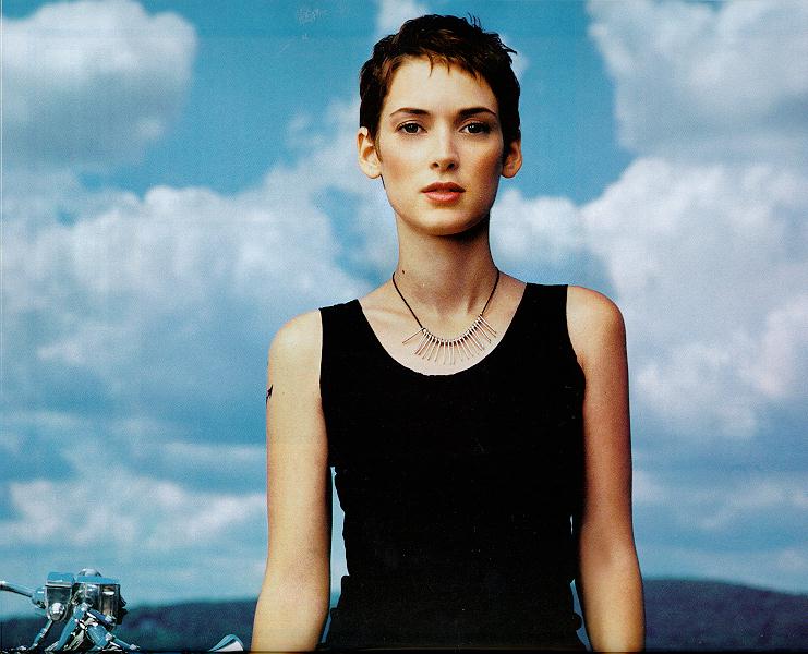 BabeStop - World's Largest Babe Site - winona_ryder056.jpg