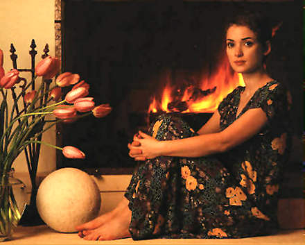 BabeStop - World's Largest Babe Site - winona_ryder082.jpg